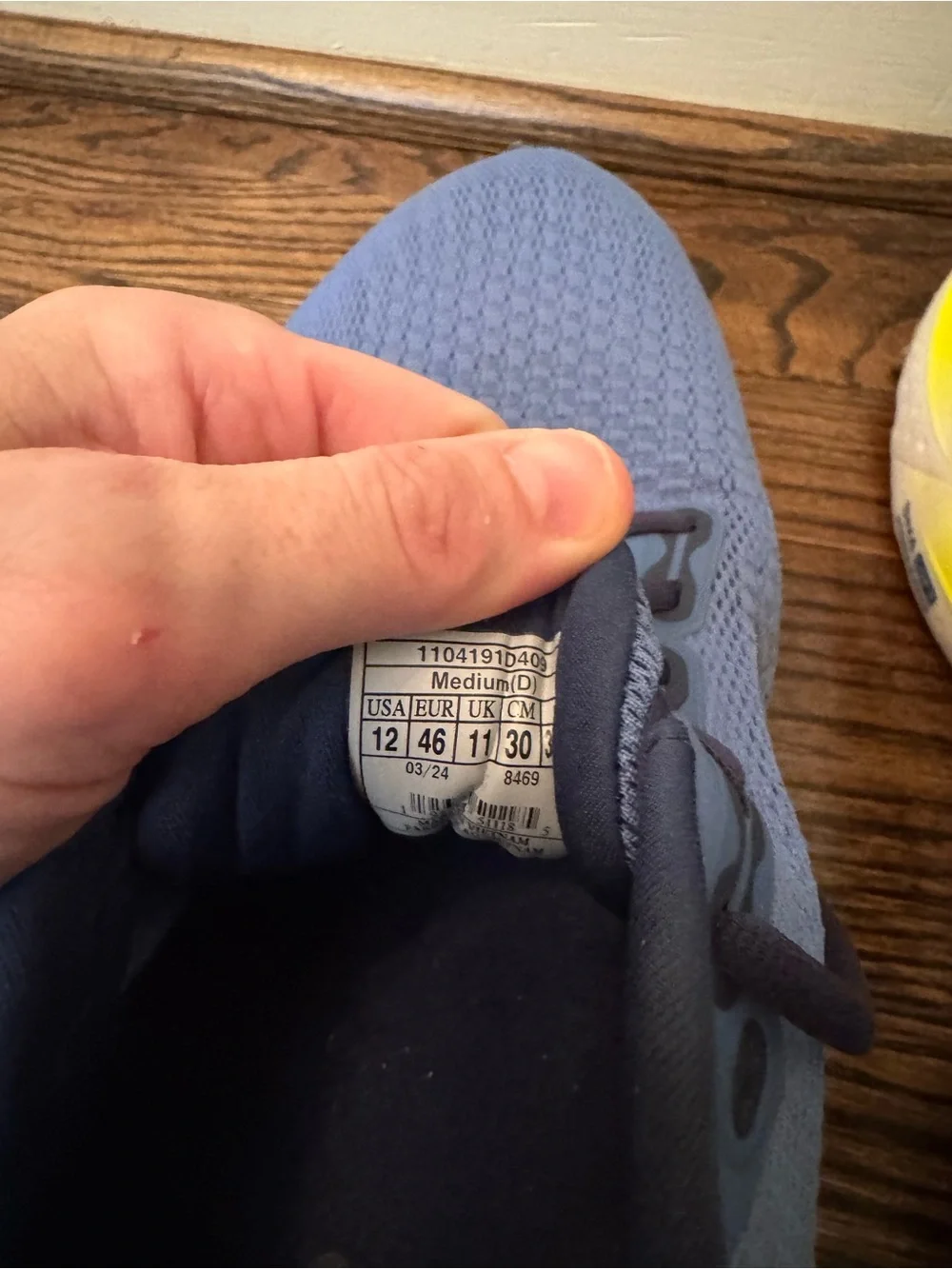 Brooks breathable blue
